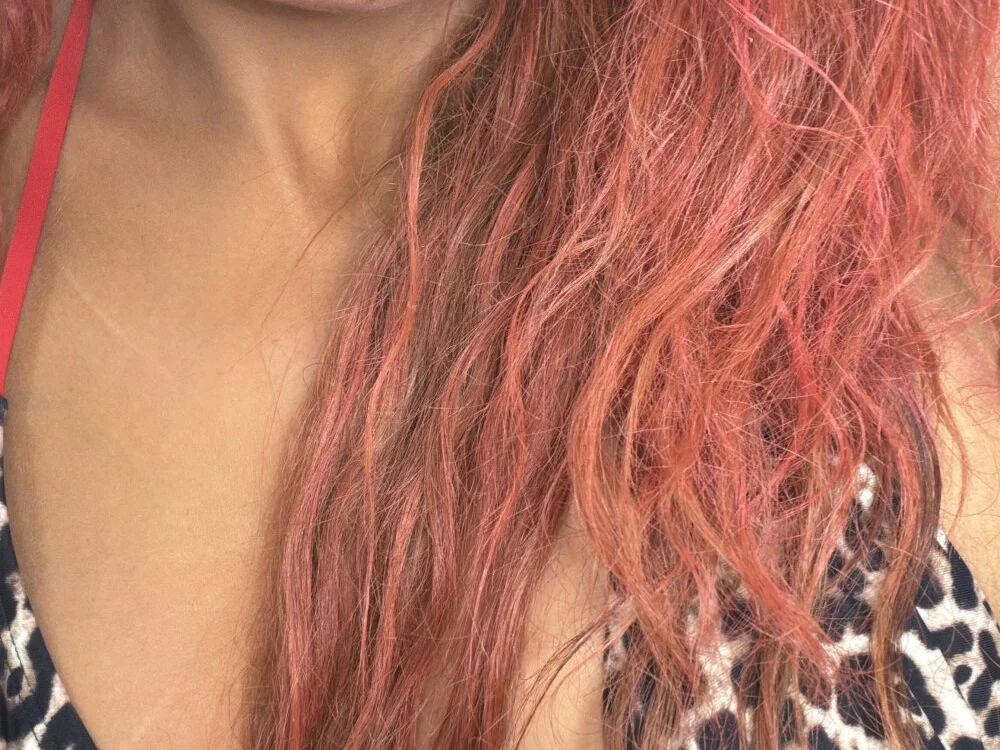 mimilala1n Offline XXX chat