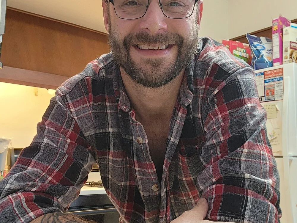 MickdoesMal 离线XXX聊天