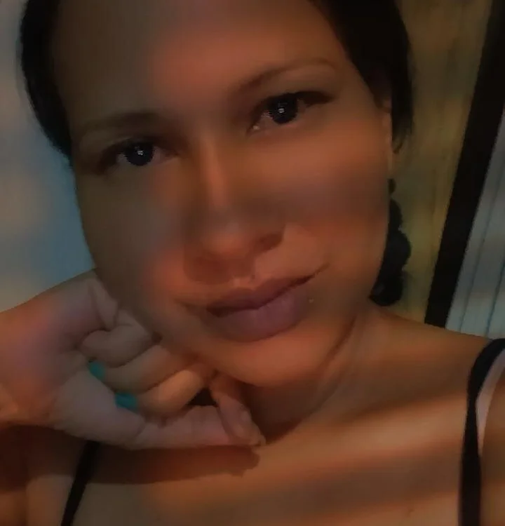 PutativePostcard's Offline Chat Room