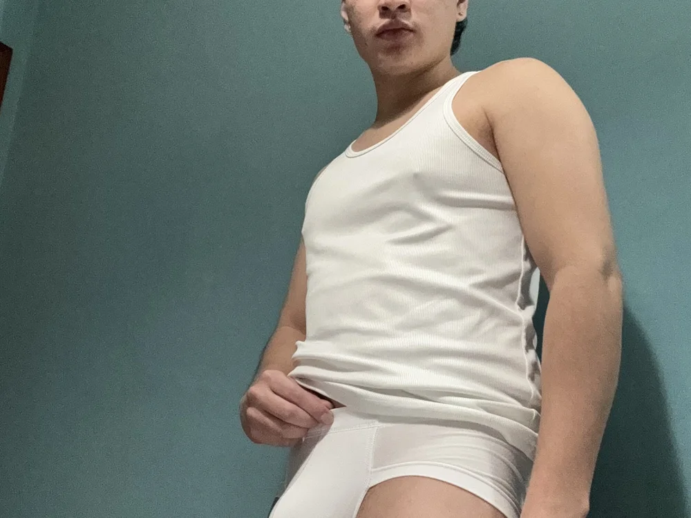 DonovanHot14のオフラインXXXチャット