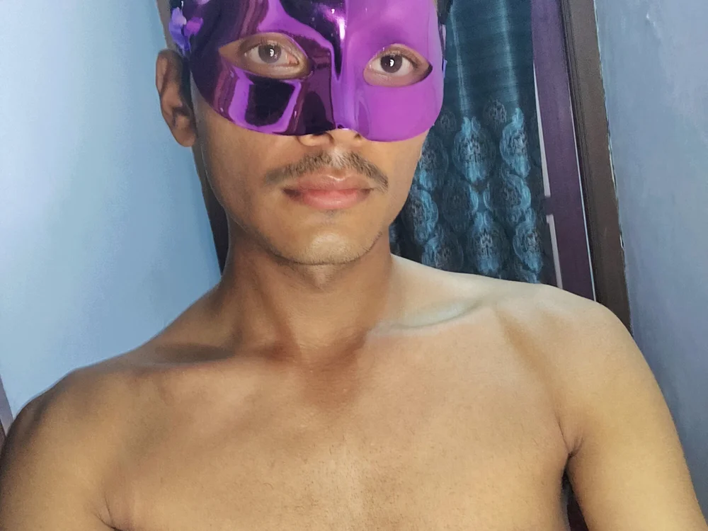 HotAkhi