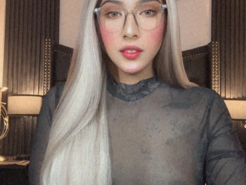 Alexandra_cooper Adlı Modelin Çevrimdışı XXX Sohbeti