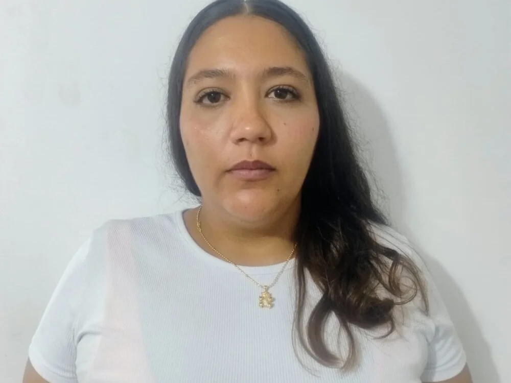 CaroyAndy Chat XXX offline