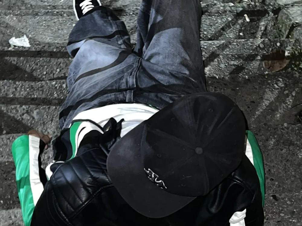 Aj_hotboy offline XXX-chat