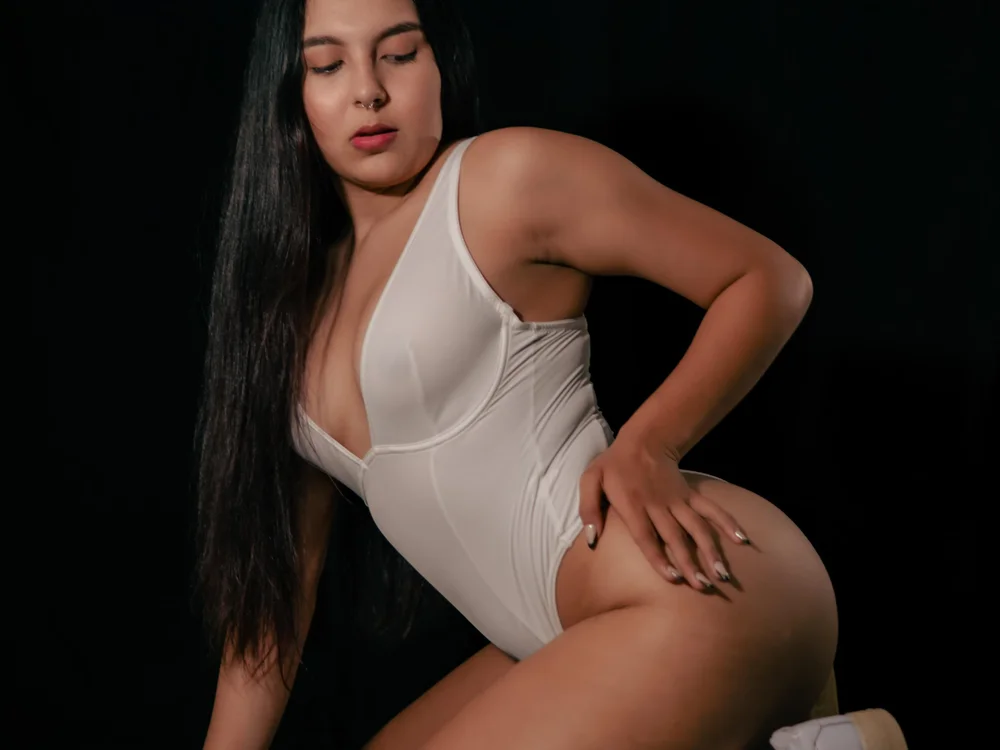 lexy_evannss offline XXX-chat