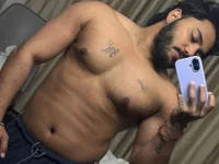 Top_Reyanshh webcam