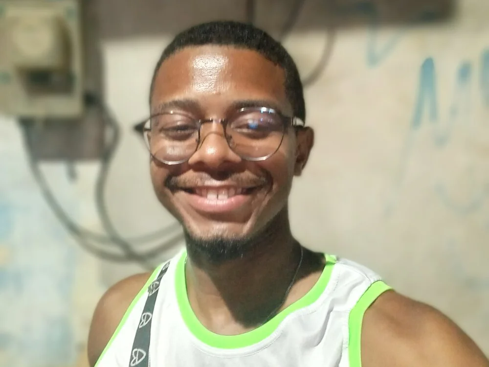 Offline XXX chat modela marcoslapaa