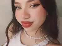 Chat XXX en directo de DivaNoirr