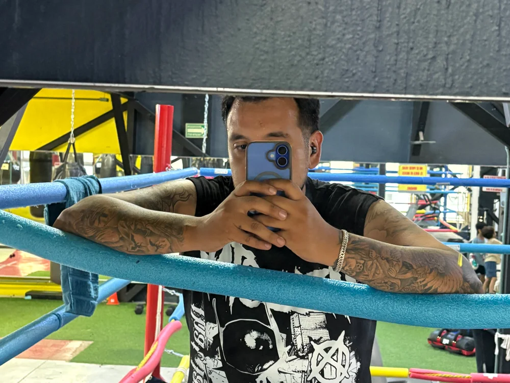 Alex9908 – Offline XXX chat