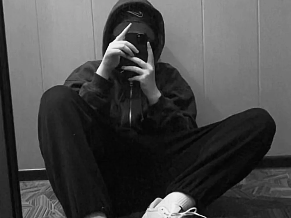Offline chatovací místnost grl4u2