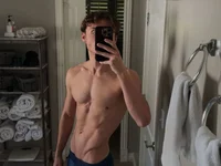 Offline chatovací místnost Bootyboy4234