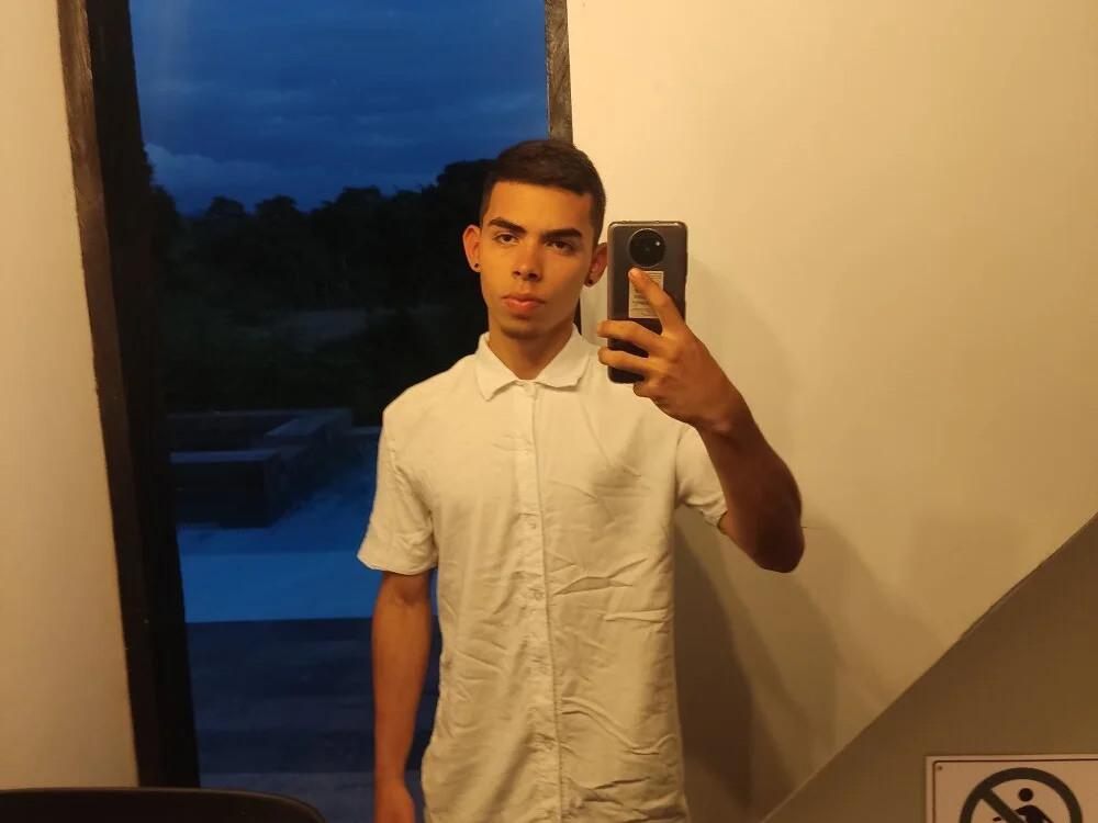 Chat +18 off-line de jordansmitths_