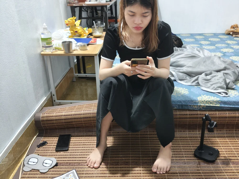Nana_k1's Offline XXX Chat