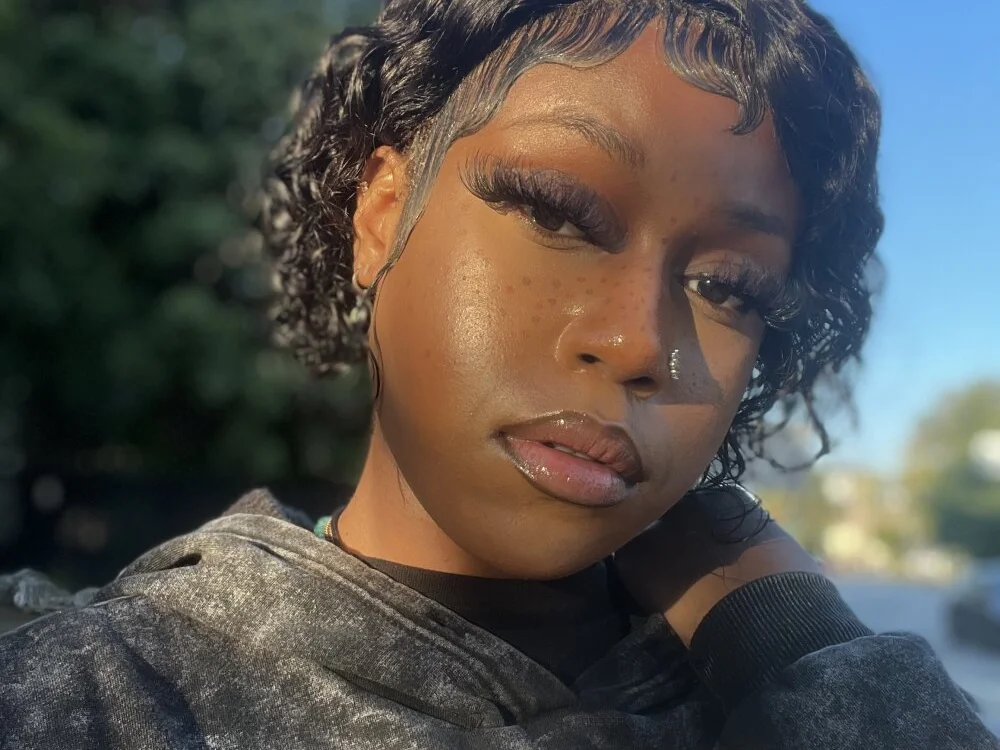 sexcikween's Offline XXX Chat