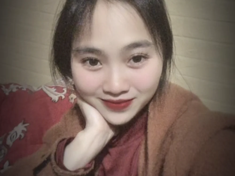 uyensexy Obrolan XXX Offline