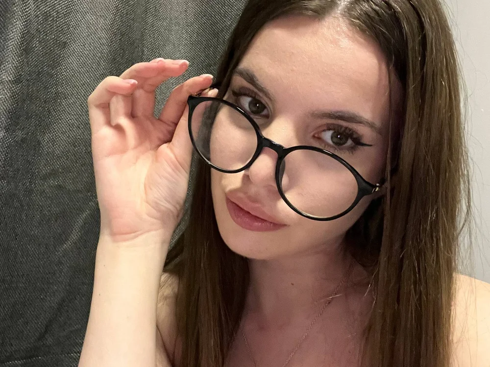 ManyDozens Adlı Modelin Çevrimdışı XXX Sohbeti