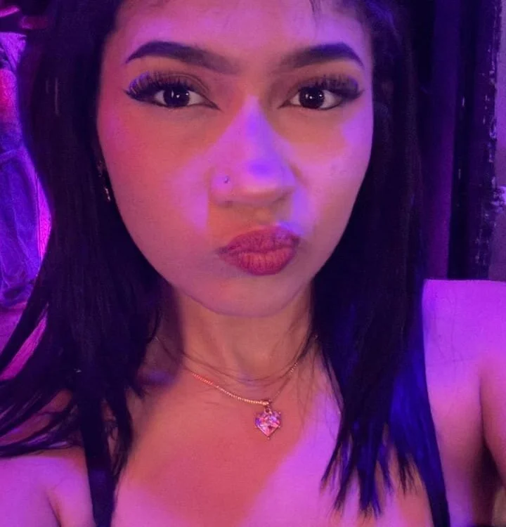 HannahDevine's Offline Chat Room