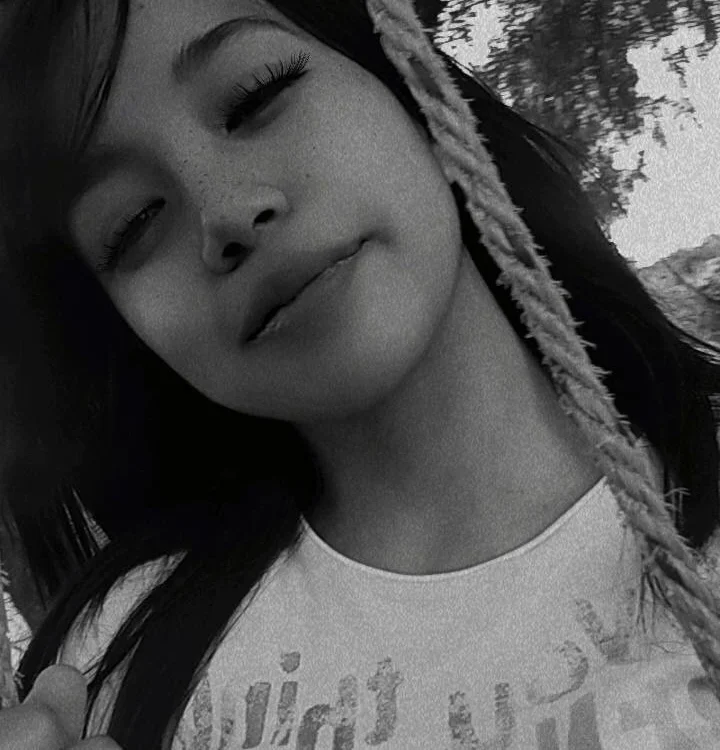 Honey_bun06 offline XXX-chat