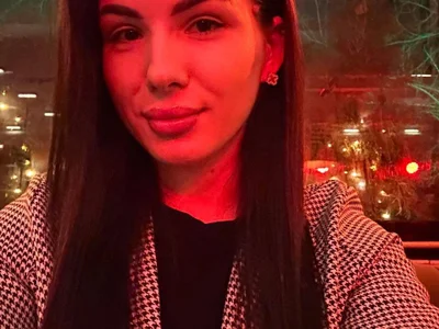 Nadia_Parker - Girl 