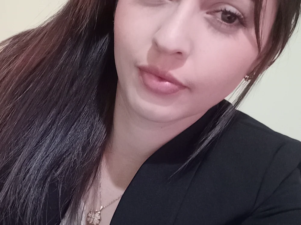 Melanie_281 offline chatrum