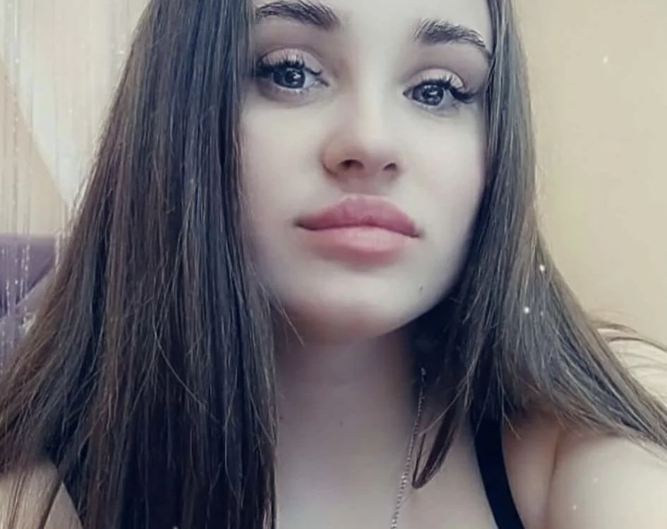 FloraPash's Offline Chat Room