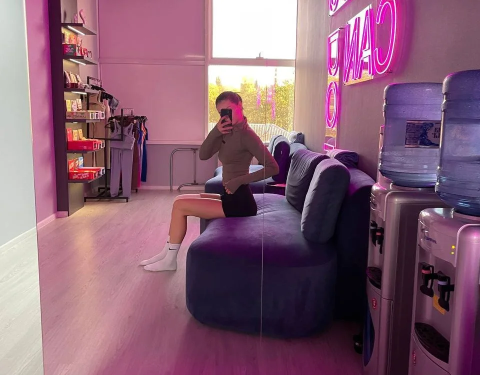 AccaByrd's Offline Chat Room