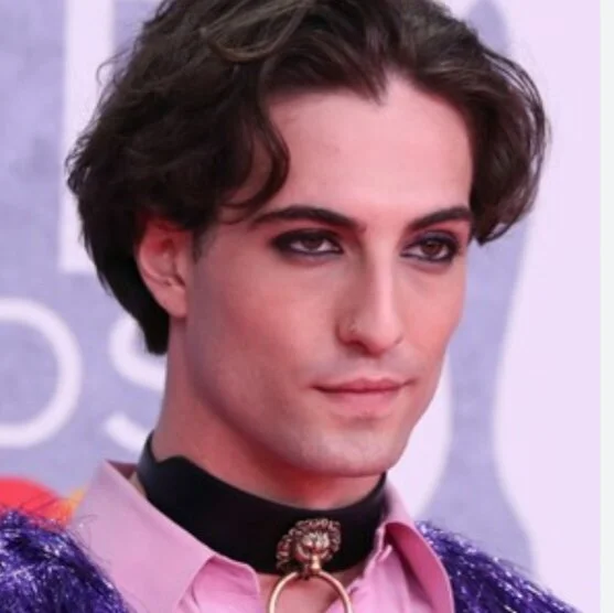 LokiyoAlfn Offline XXX chat