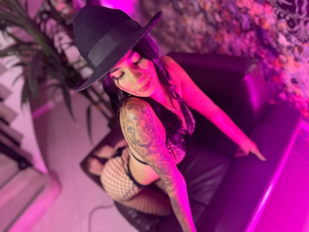 sammy_blaze Offline XXX Chat