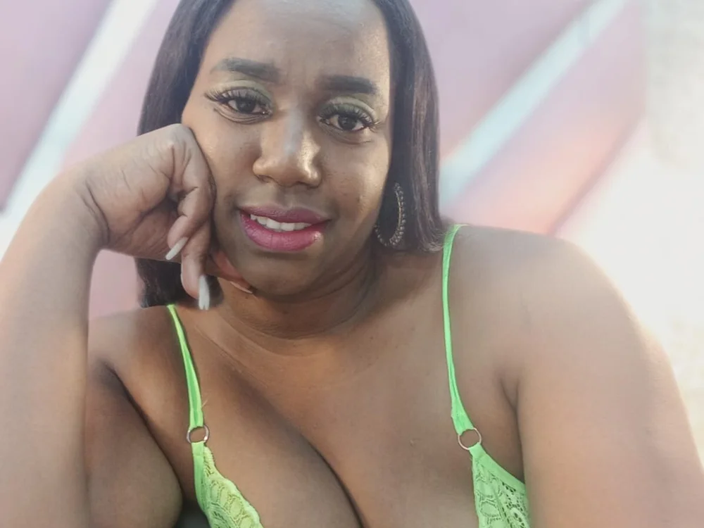 LUNAZAXXX offline chatrum