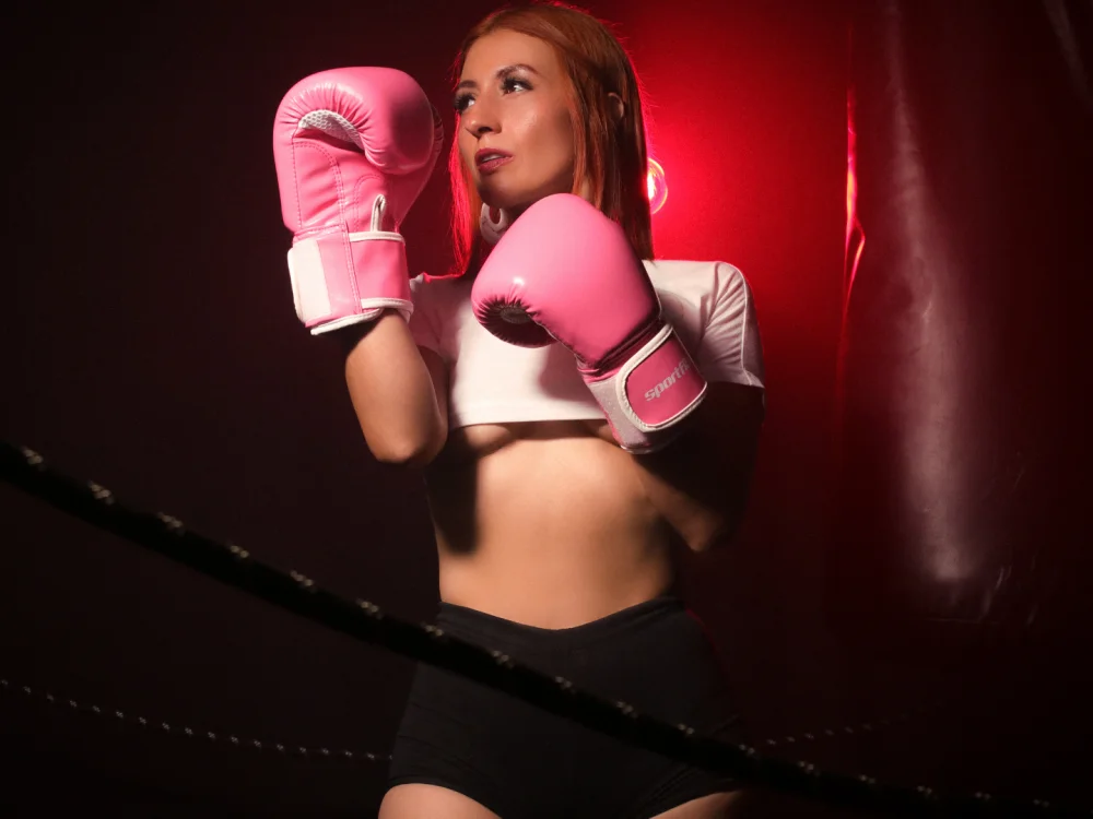 EmmaReyez Offline XXX Chat