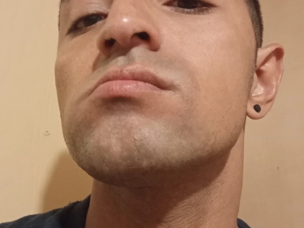 Offline XXX chat aquel_boy_xx