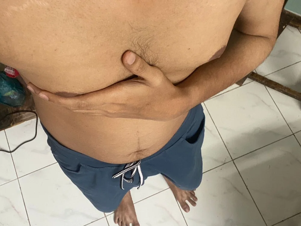 Young_guy_1's Offline Chat Room