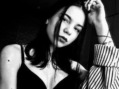 DionnaMarzocchi - Girl 