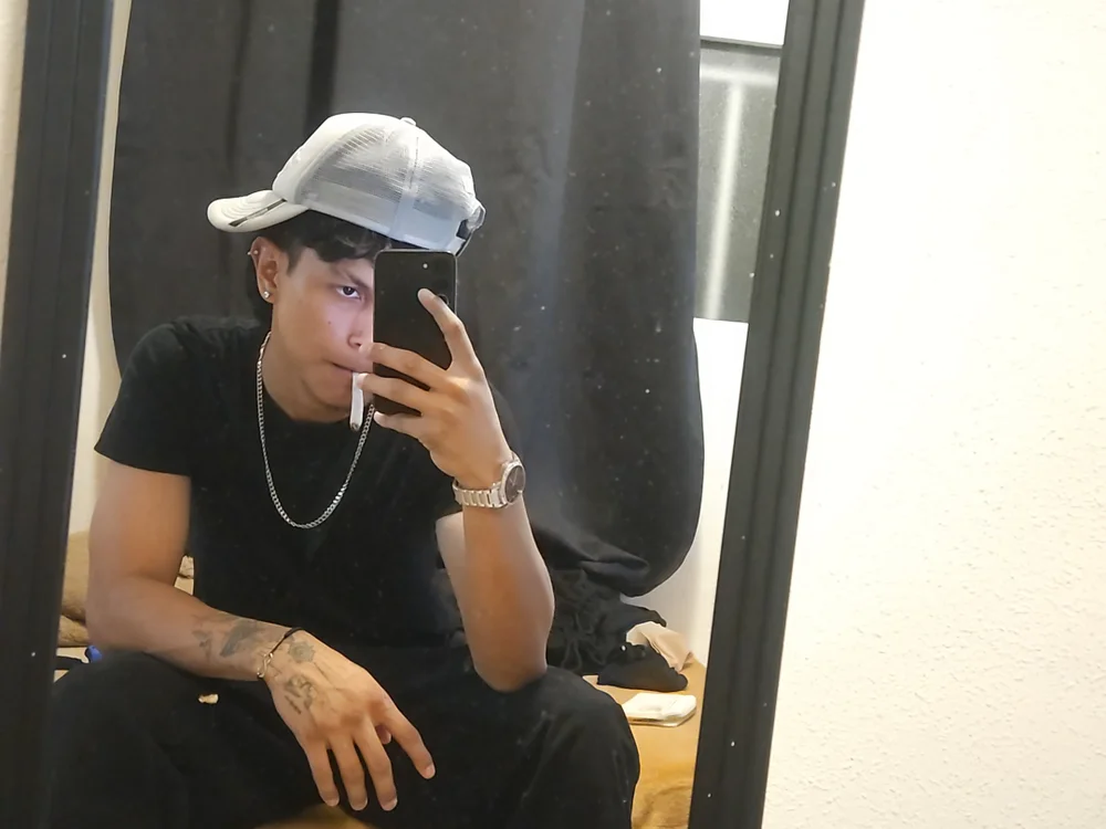 Chatroom XXX hors ligne de lachoni