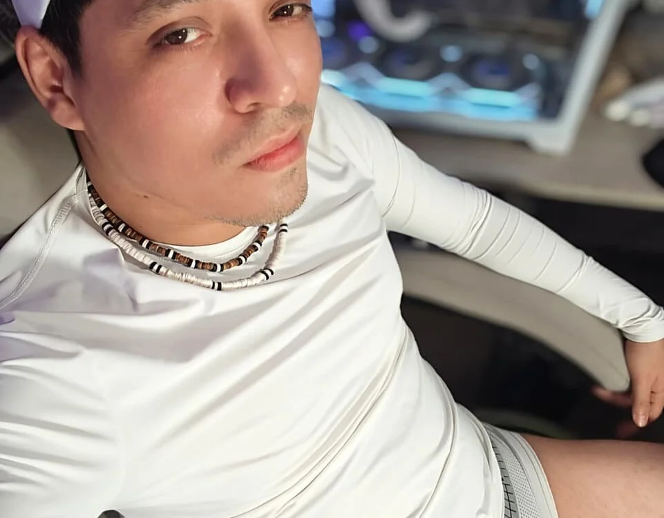 EthanNovaa's Offline XXX Chat