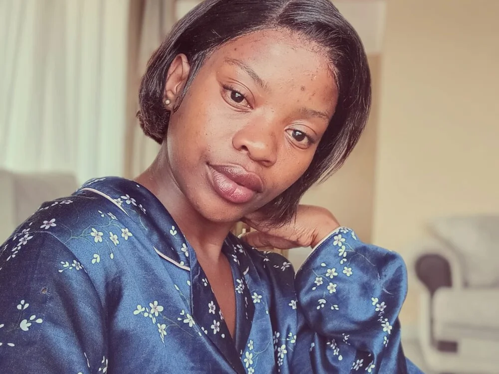 CandyNaynay offline XXX-chat