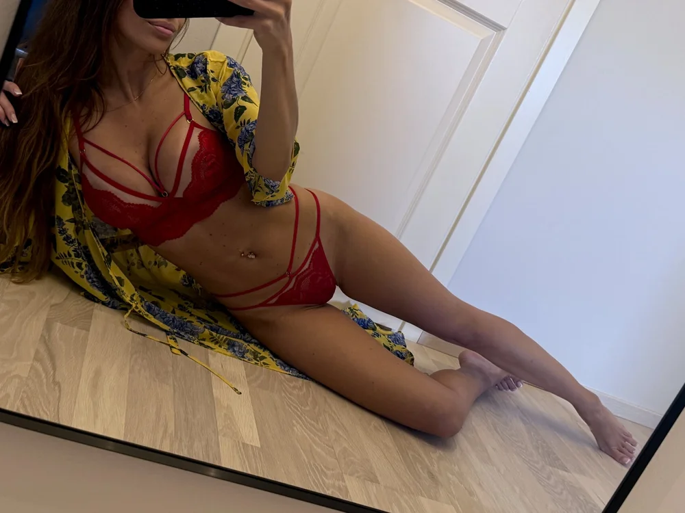 sinariaa's Offline XXX Chat