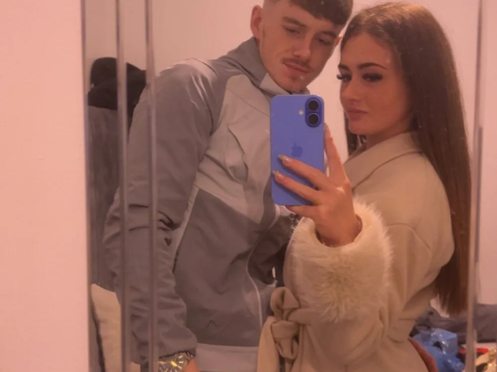 WhooshedChirp's Offline XXX Chat