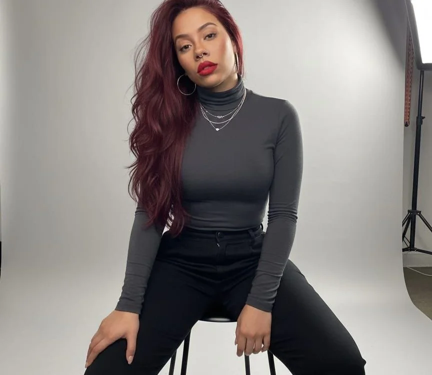 paollasantiago's Offline XXX Chat