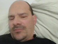 Offline chatovací místnost Khmeliuk
