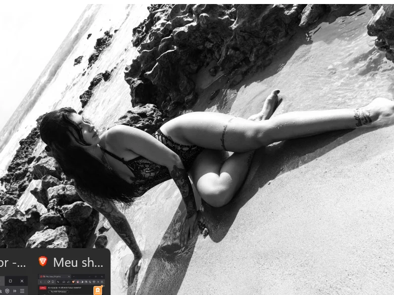 Madgirl_w 离线XXX聊天