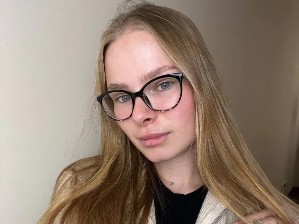 دردشة Icehoneybyte الجنسية دون اتصال