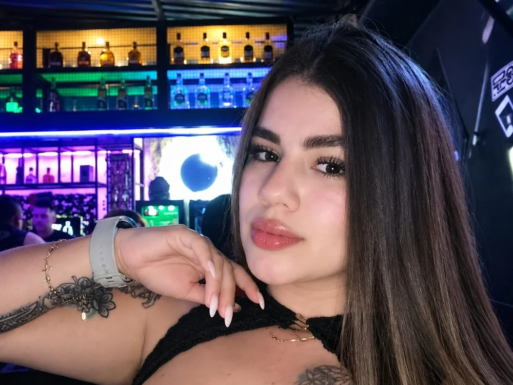 zahyrarowan Chat XXX offline