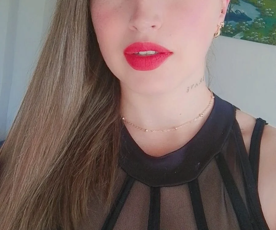 Czat XXX offline – Mia_Backer07