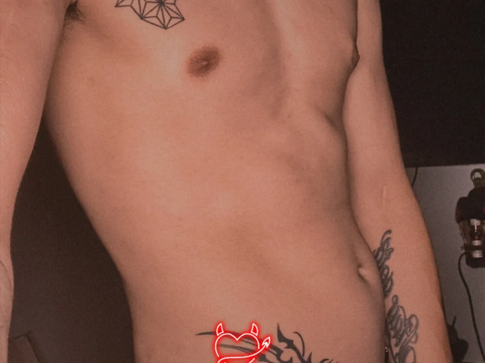 ReziRatXXX: συνομιλία ΧΧΧ εκτός σύνδεσης