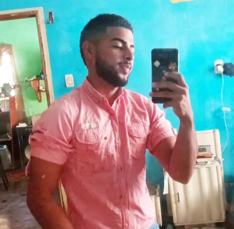 LuiMilan99 cam model