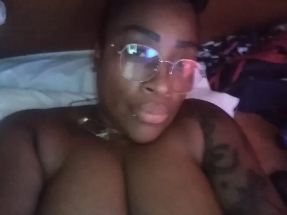 Czat XXX offline – loretybig