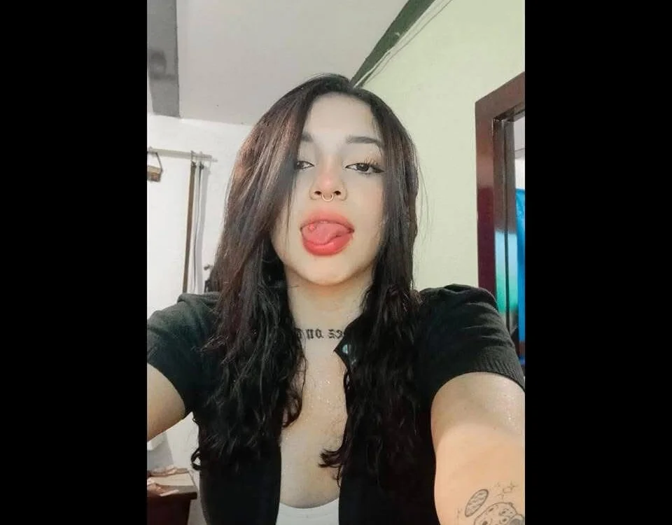 Kiitty_gaze: офлайн-секс-чат