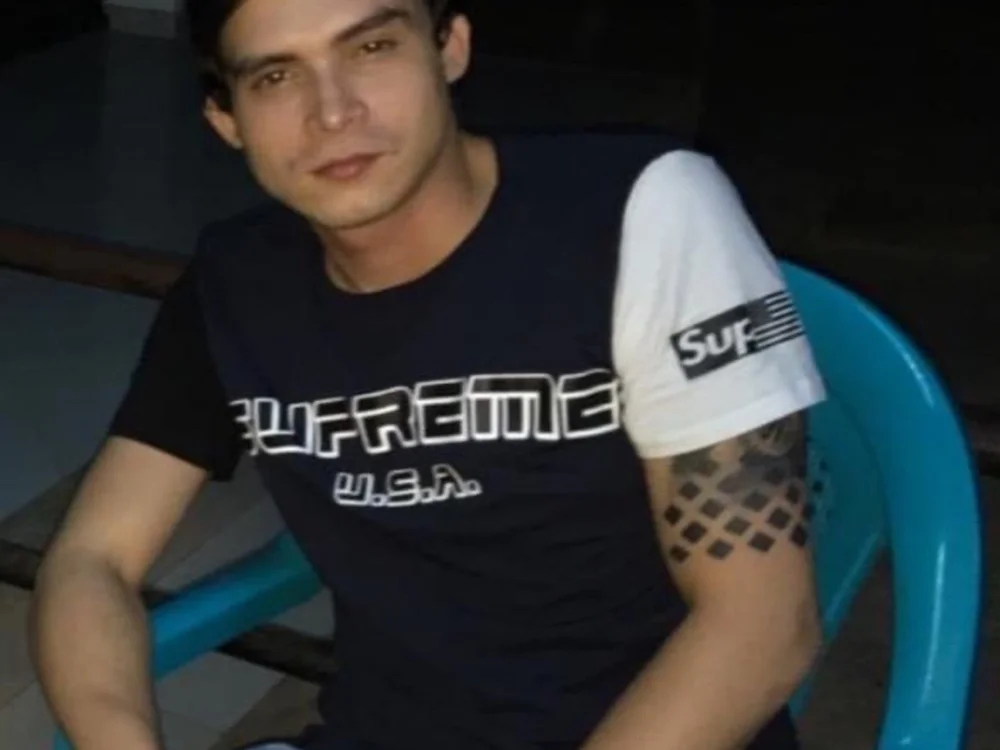 Marianobless' Offline Chat Room