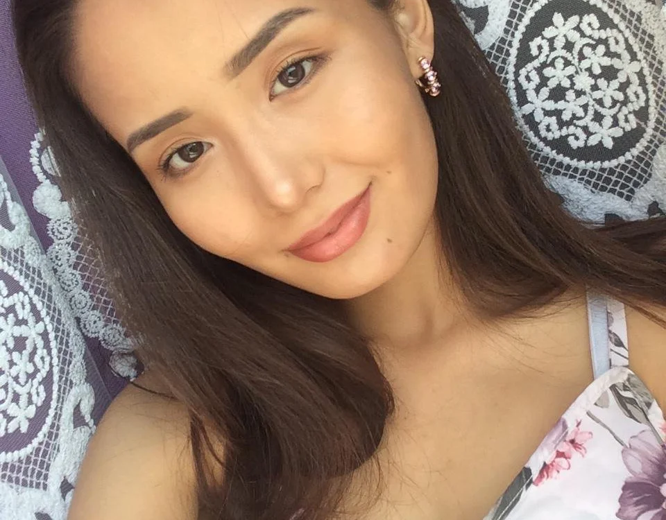 angi_lyu's Offline XXX Chat